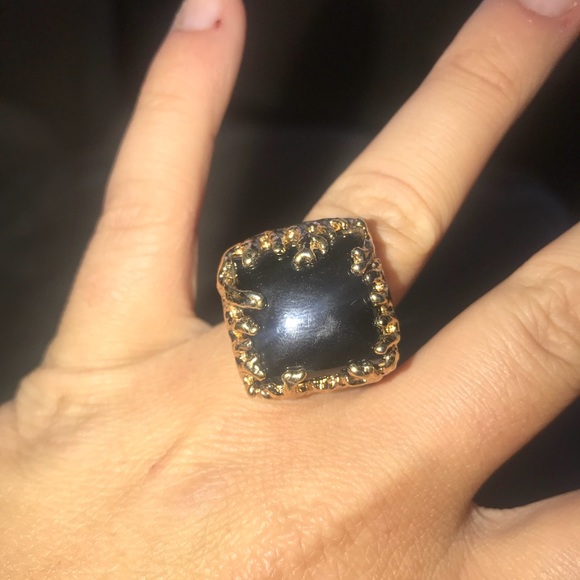 NORDSTROM BLACK AND GOLD COSTUME RING - Picture 2 of 5